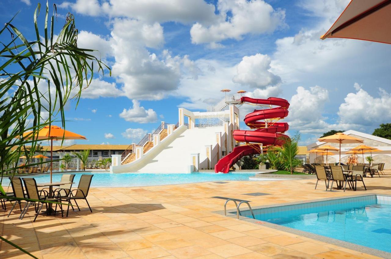 Lacqua Diroma Hotel Com Parque Aquatico 24 Horas Caldas Novas Exterior photo